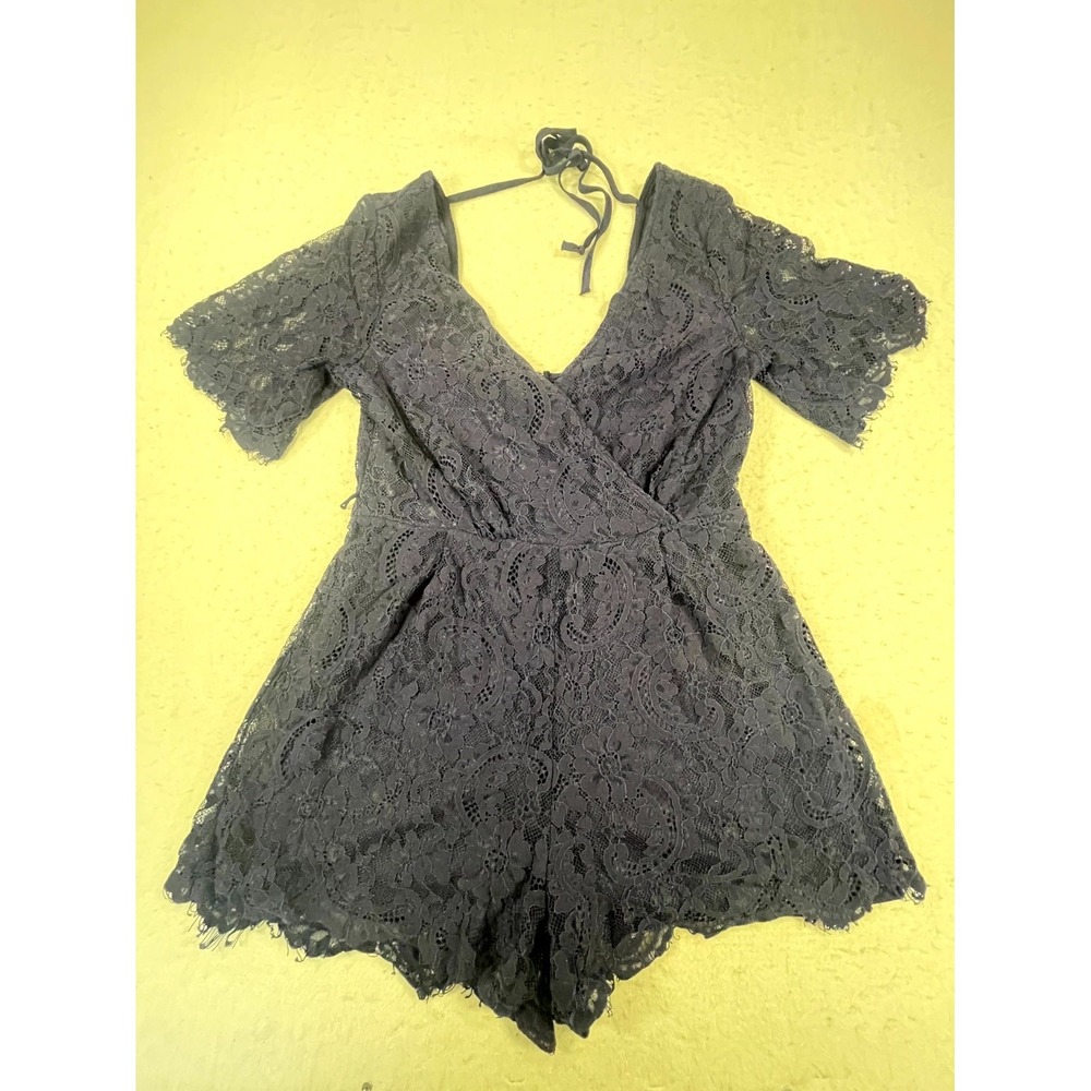 Blue Rain Romper Womens M Black Lace Lined V Neck Short Sleeve Tie Back Zip